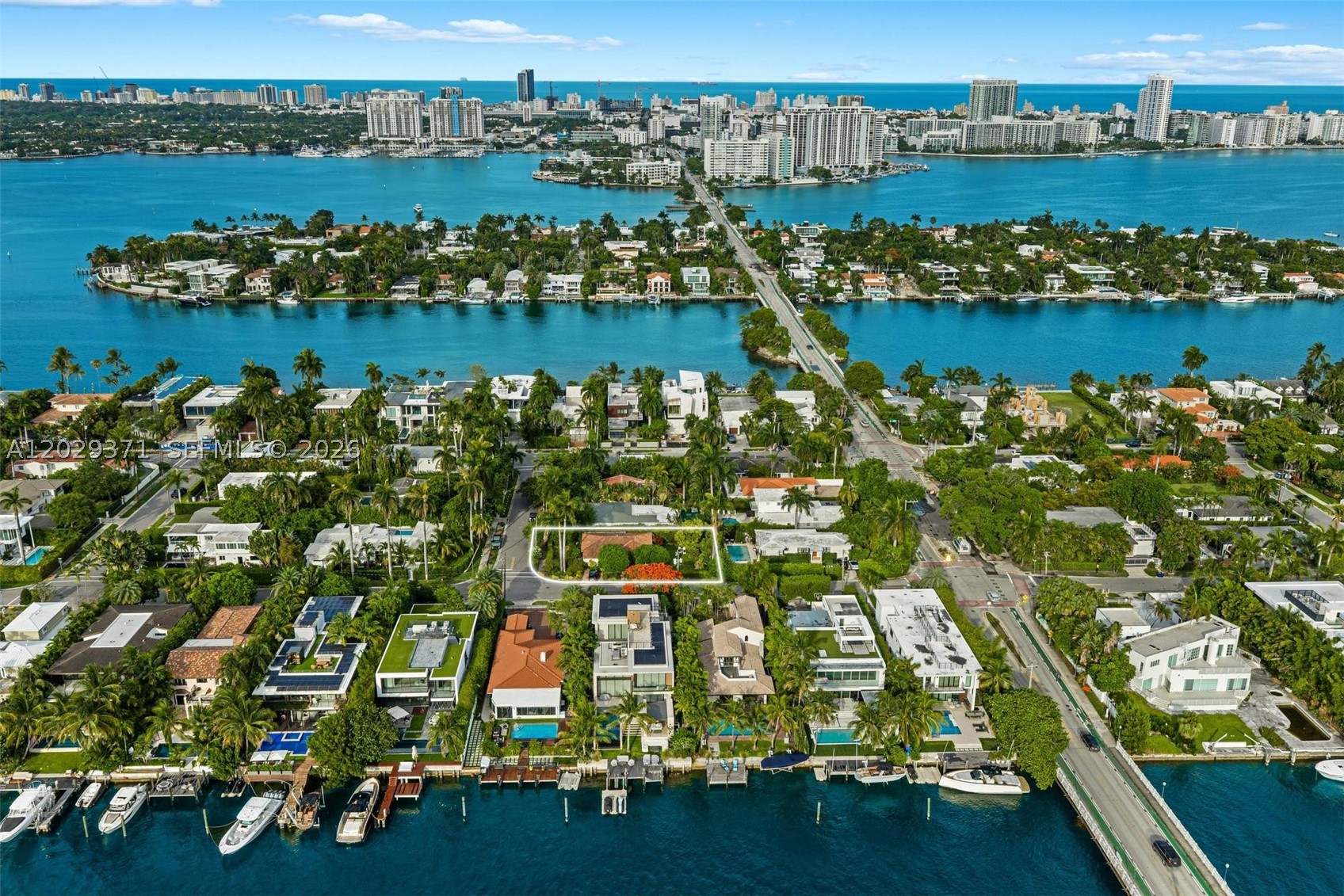 Miami Beach photo 2
