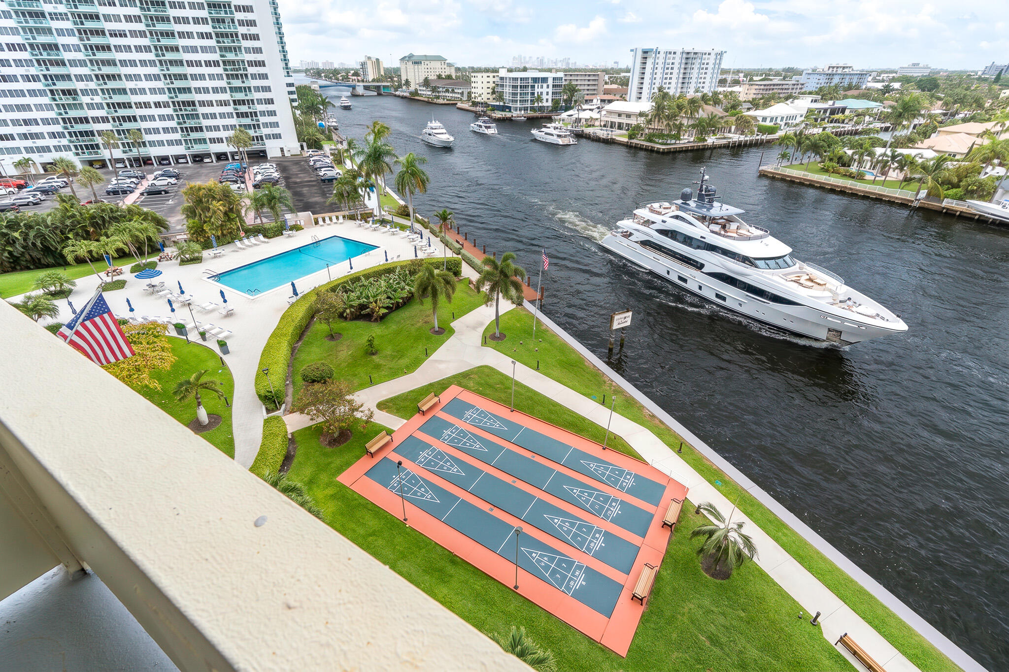 Fort Lauderdale photo 1