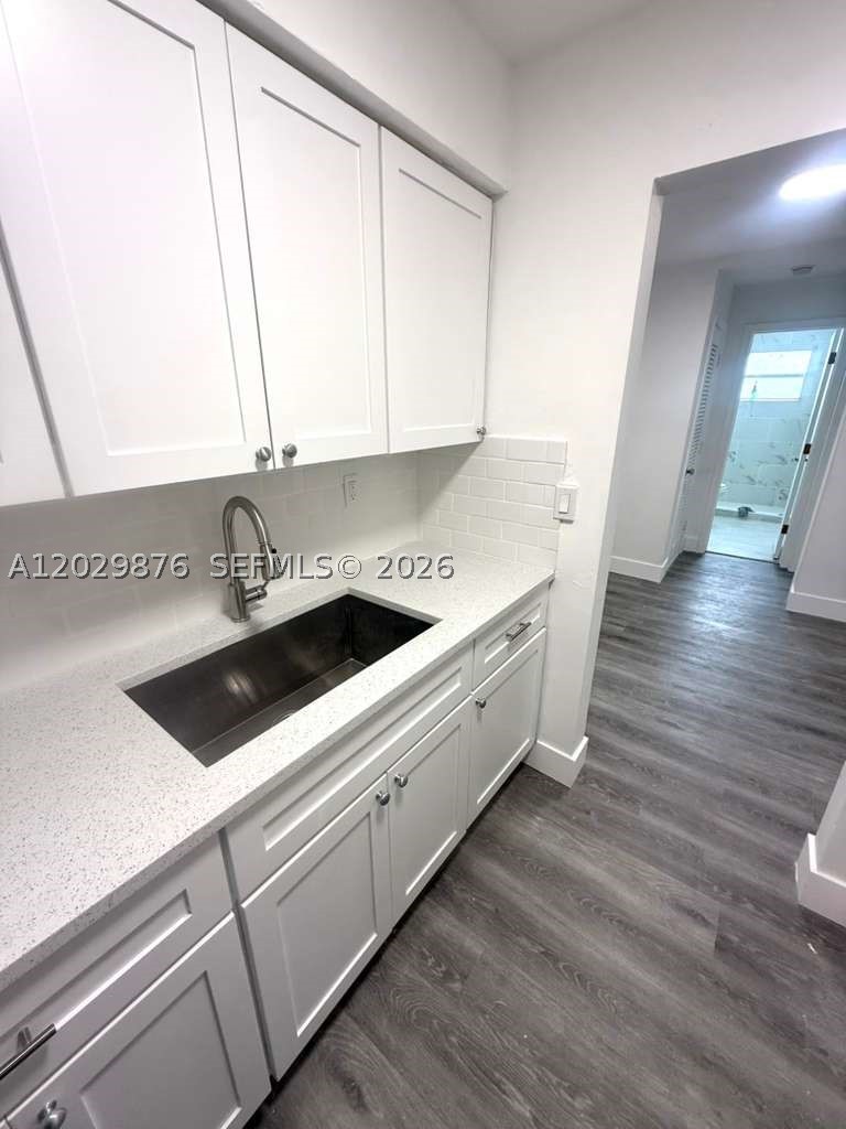 North Miami photo 2