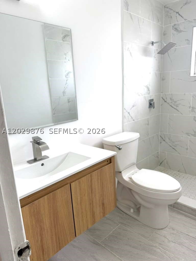 North Miami photo 4