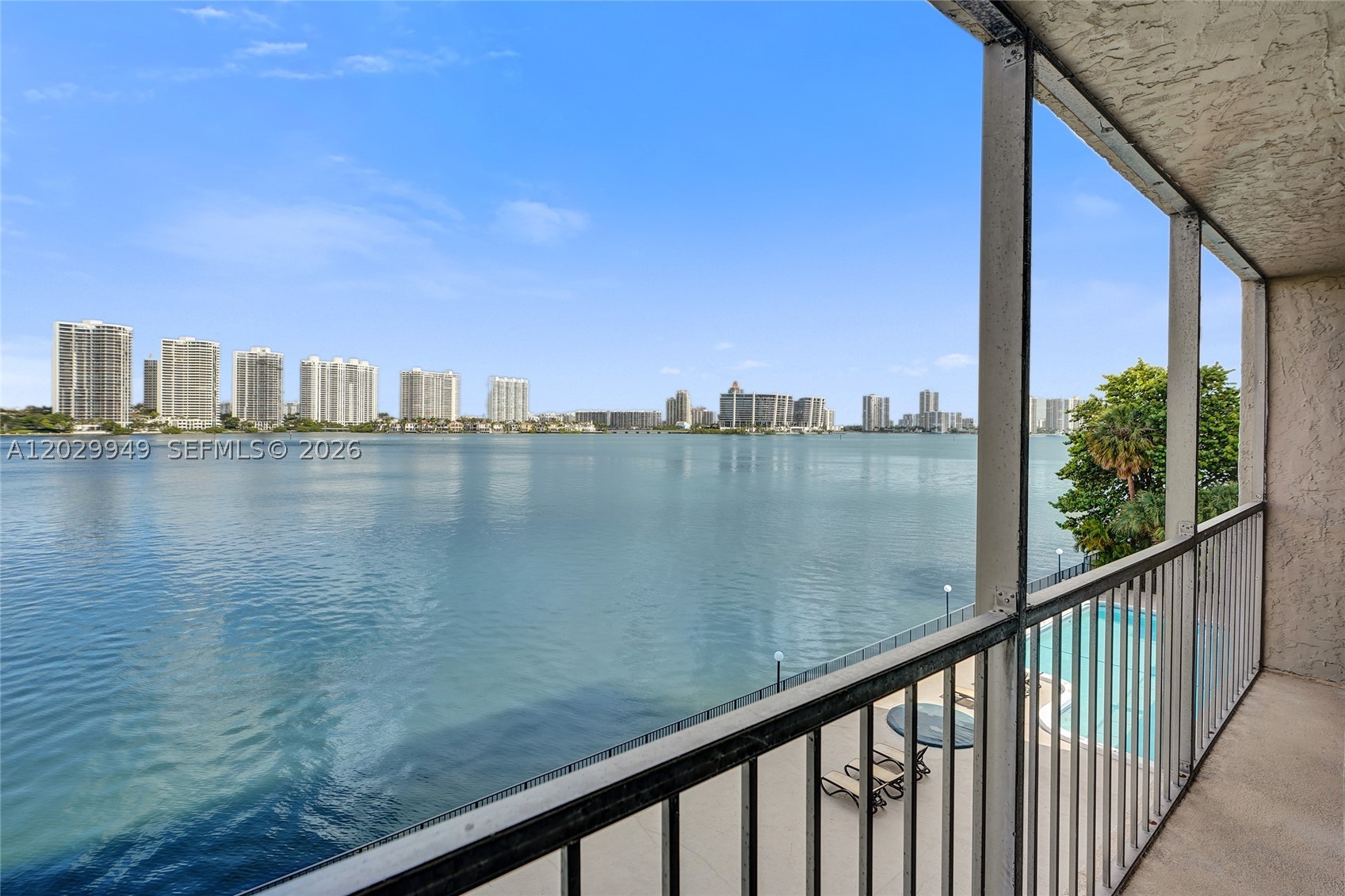 Sunny Isles Beach photo 2