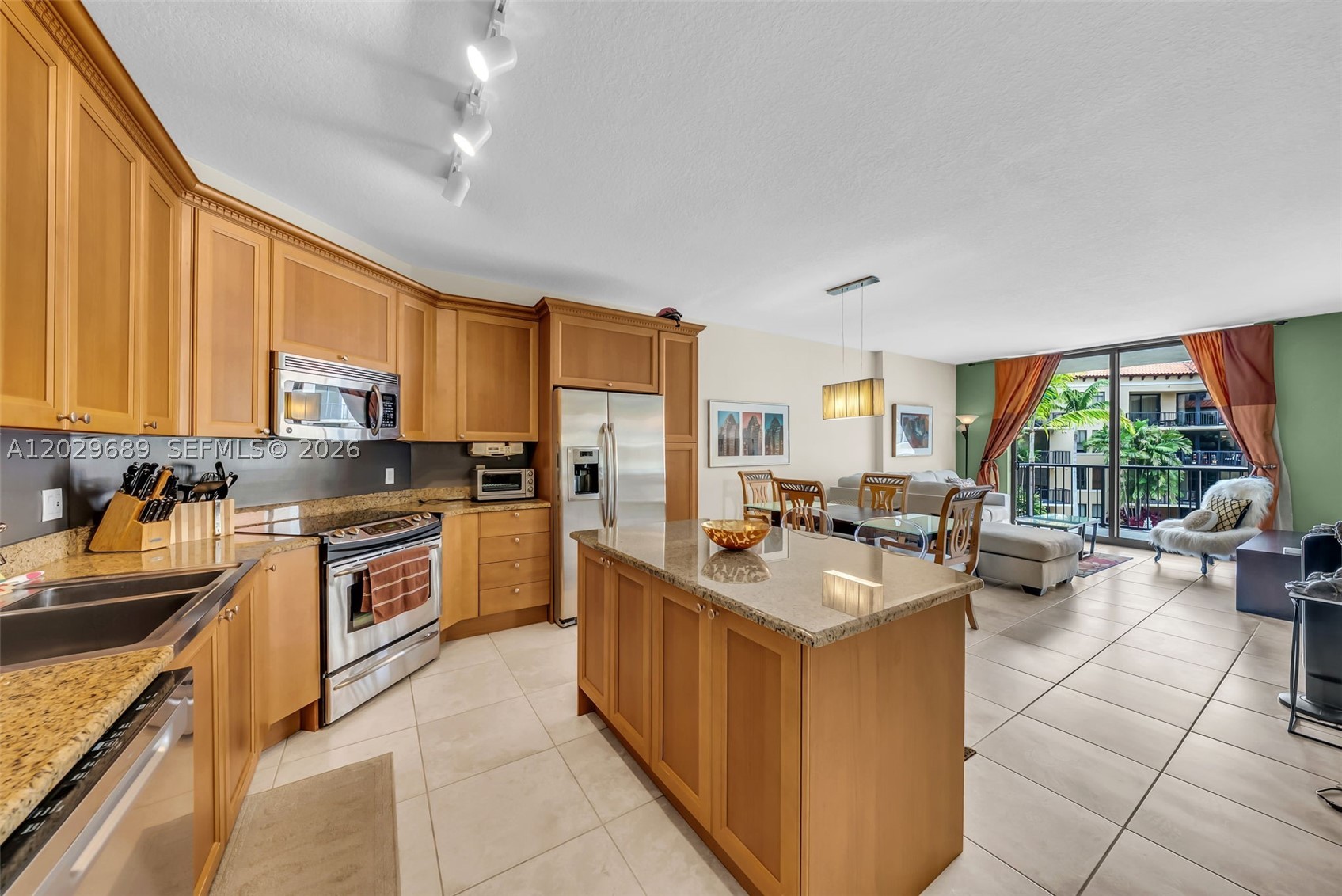 Coral Gables photo 2