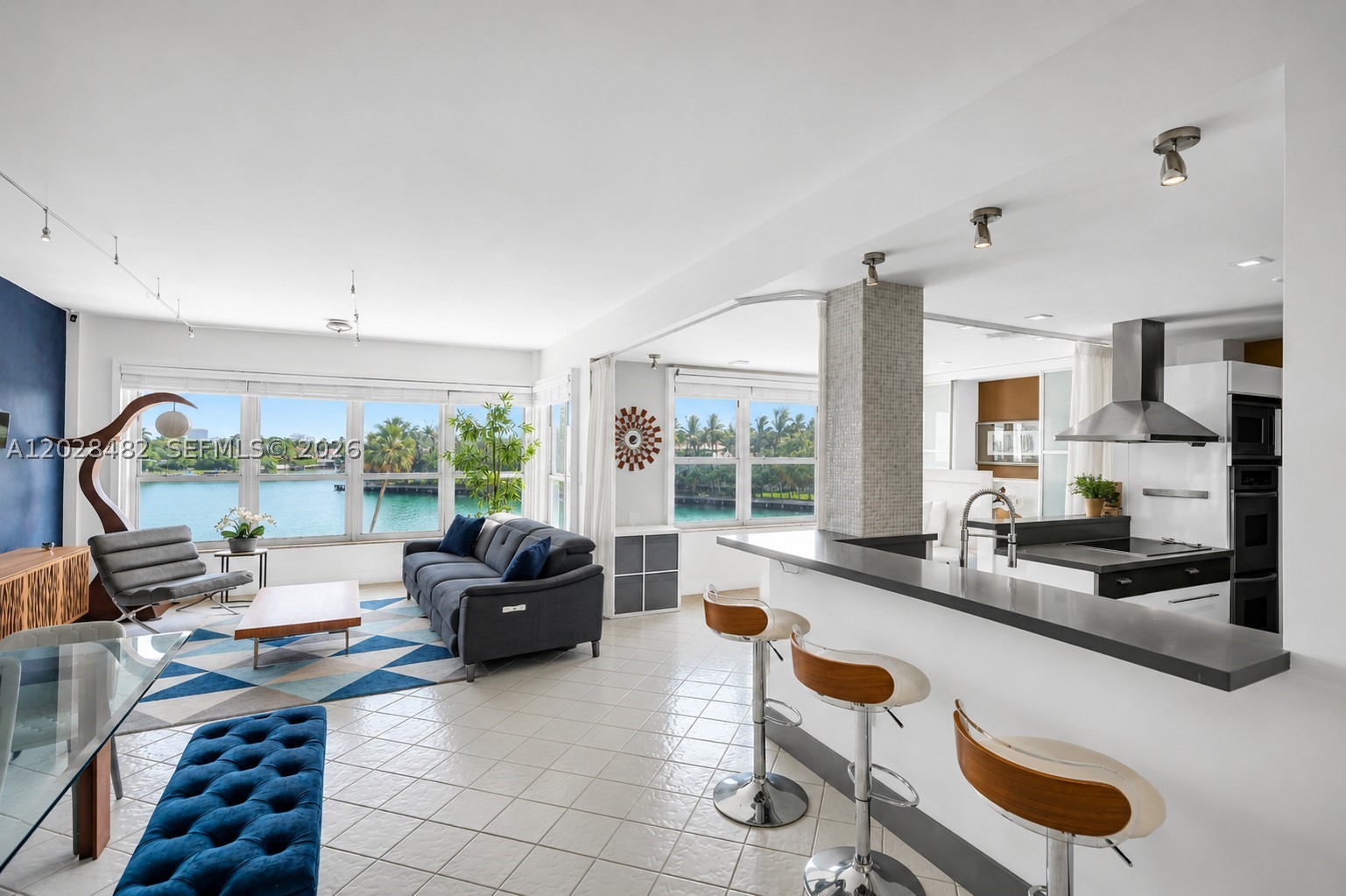 Bay Harbor Islands photo 3