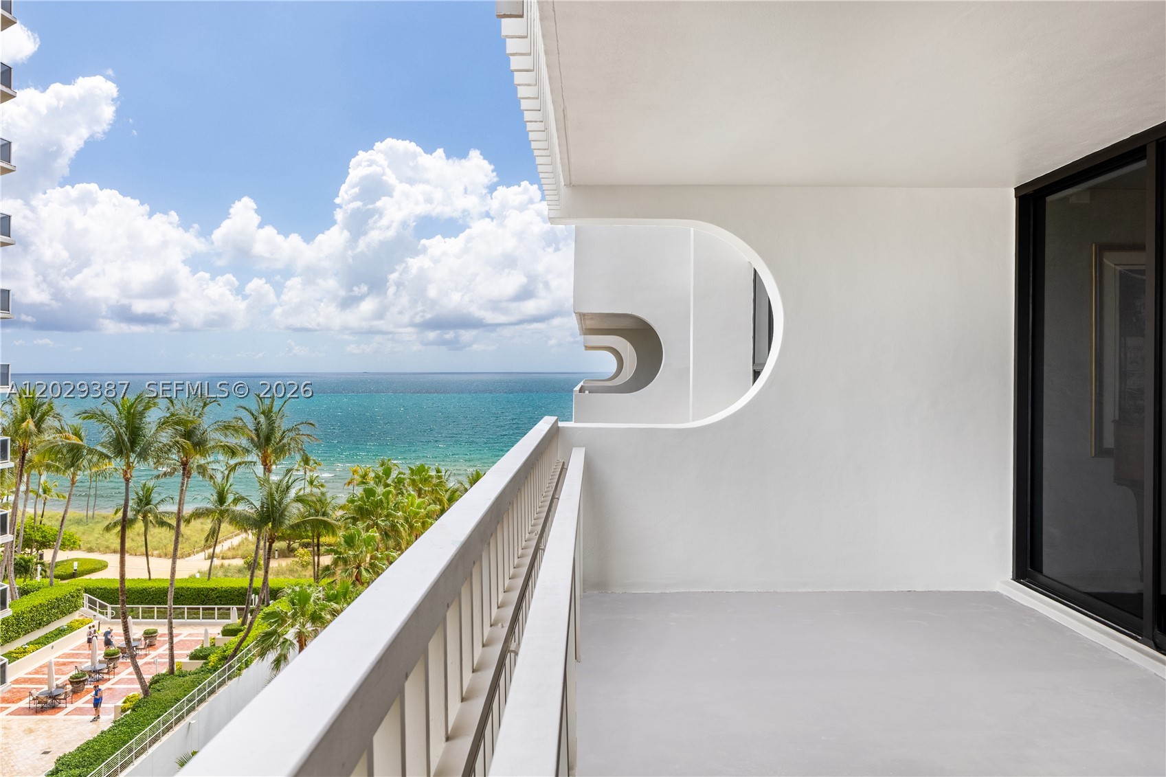 Bal Harbour photo 1