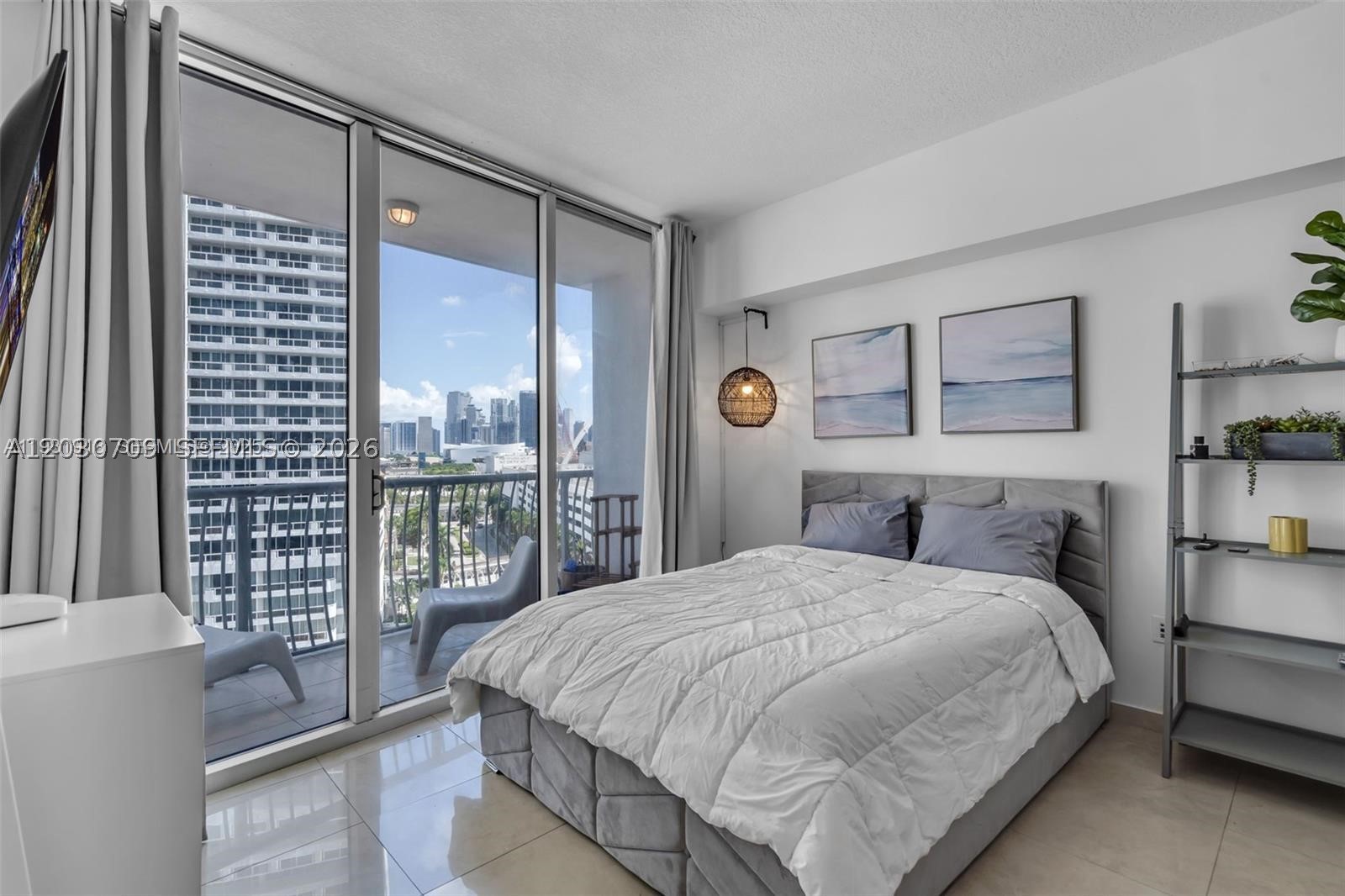 Miami photo 1
