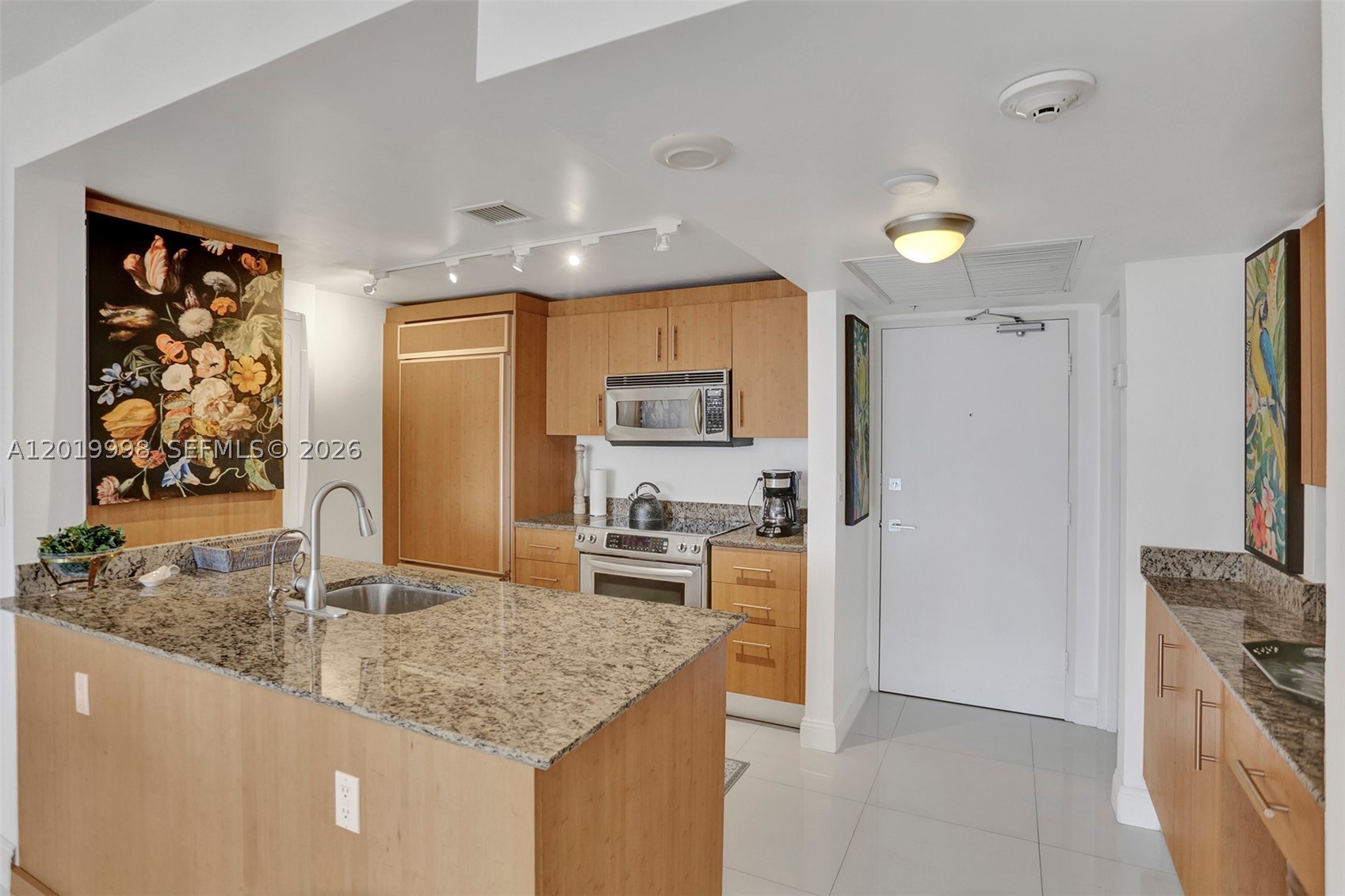 Bal Harbour photo 3