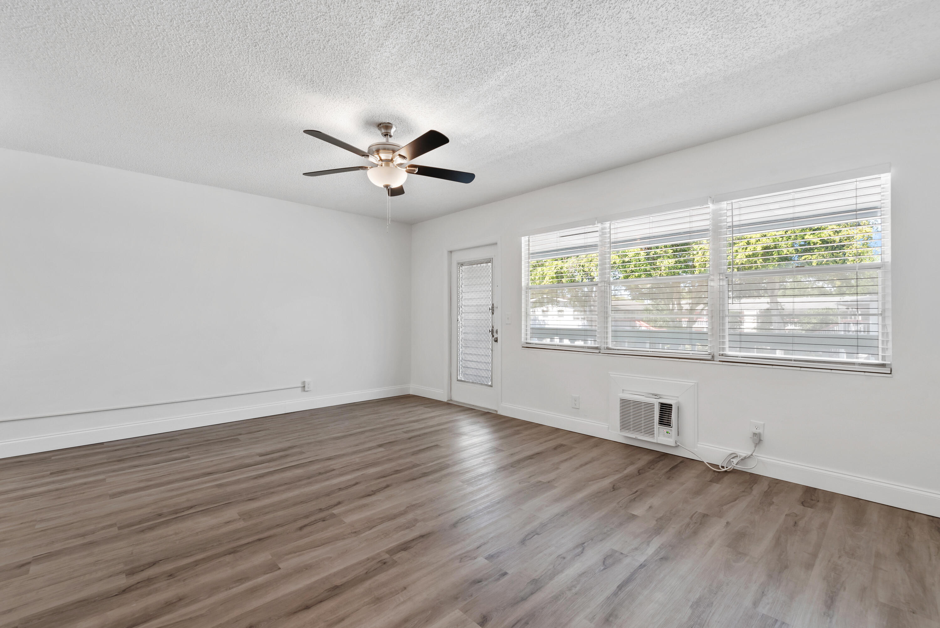 Deerfield Beach photo 2