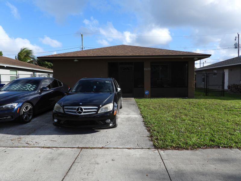 Pompano Beach photo 1