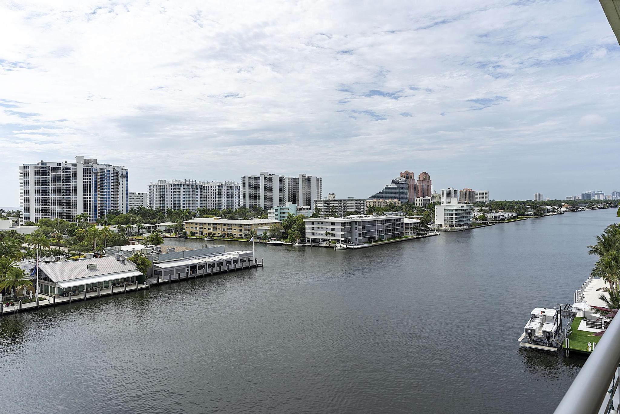 Fort Lauderdale photo 1