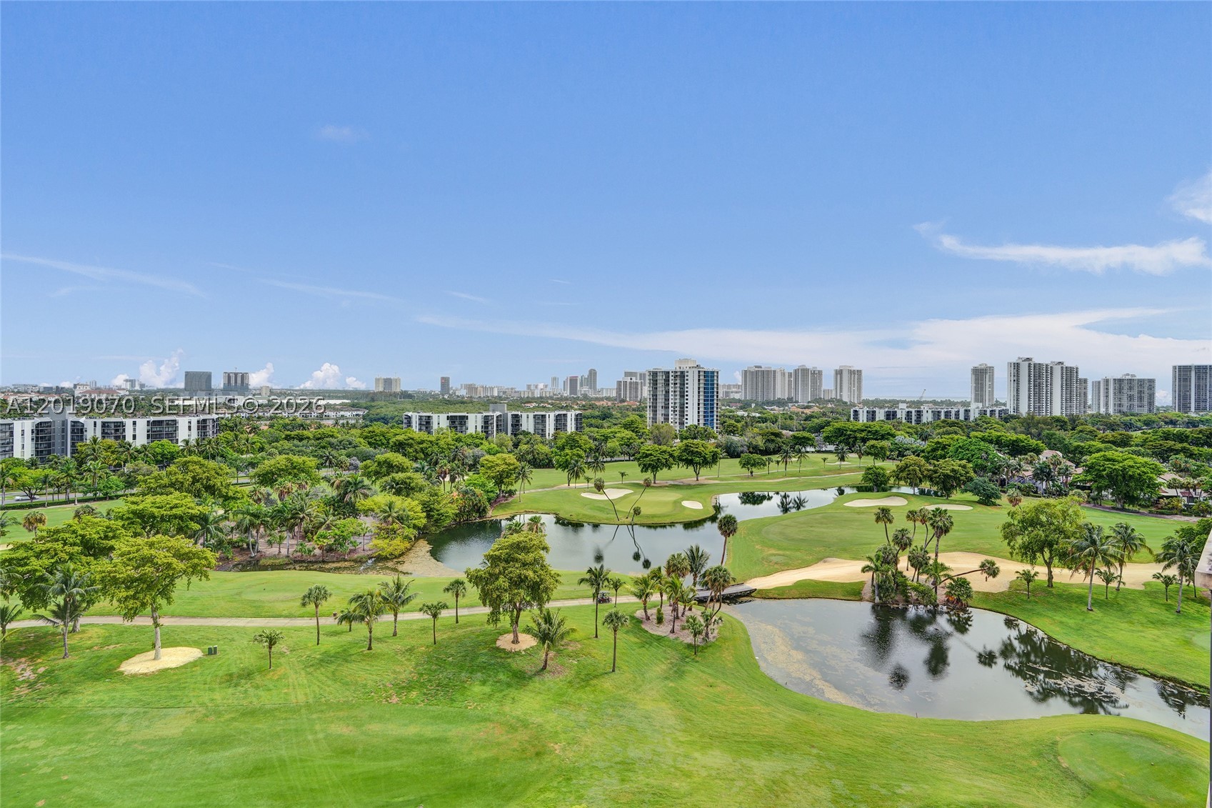 Aventura photo 1
