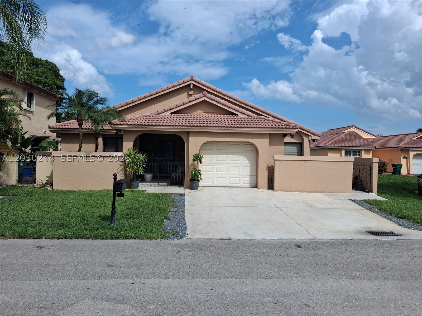 Hialeah photo 1