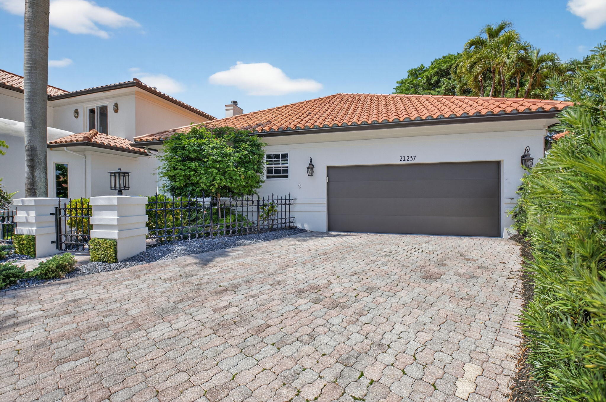 Boca Raton photo 1