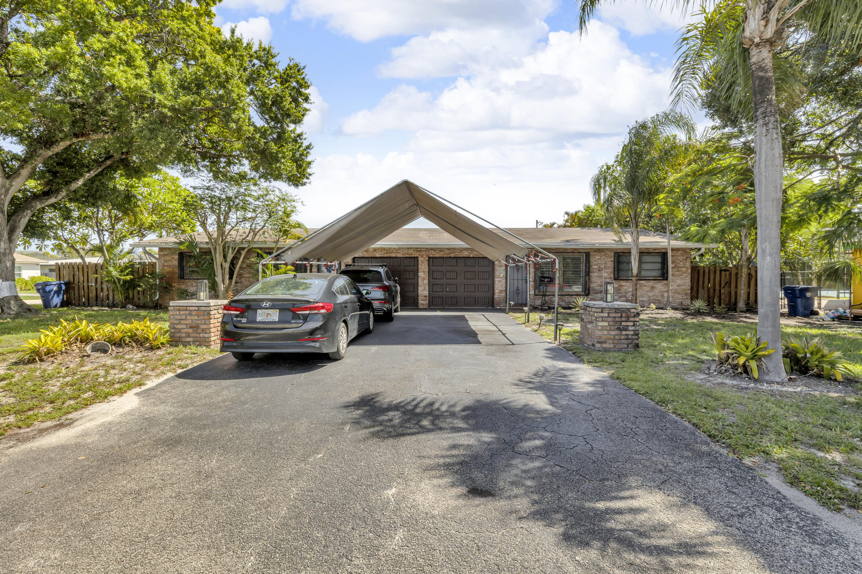 Wilton Manors photo 1