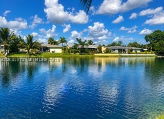 Davie photo 4