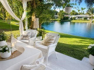 Davie photo 5