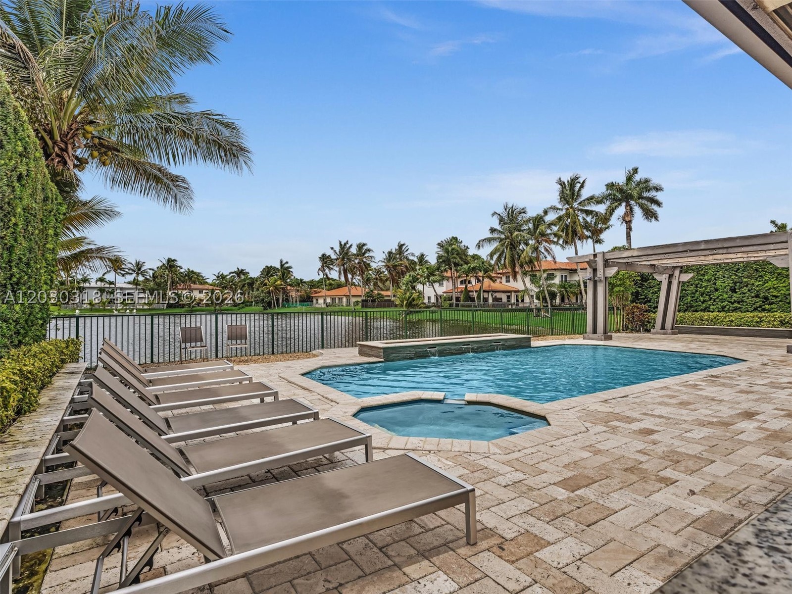 Miami Lakes photo 3
