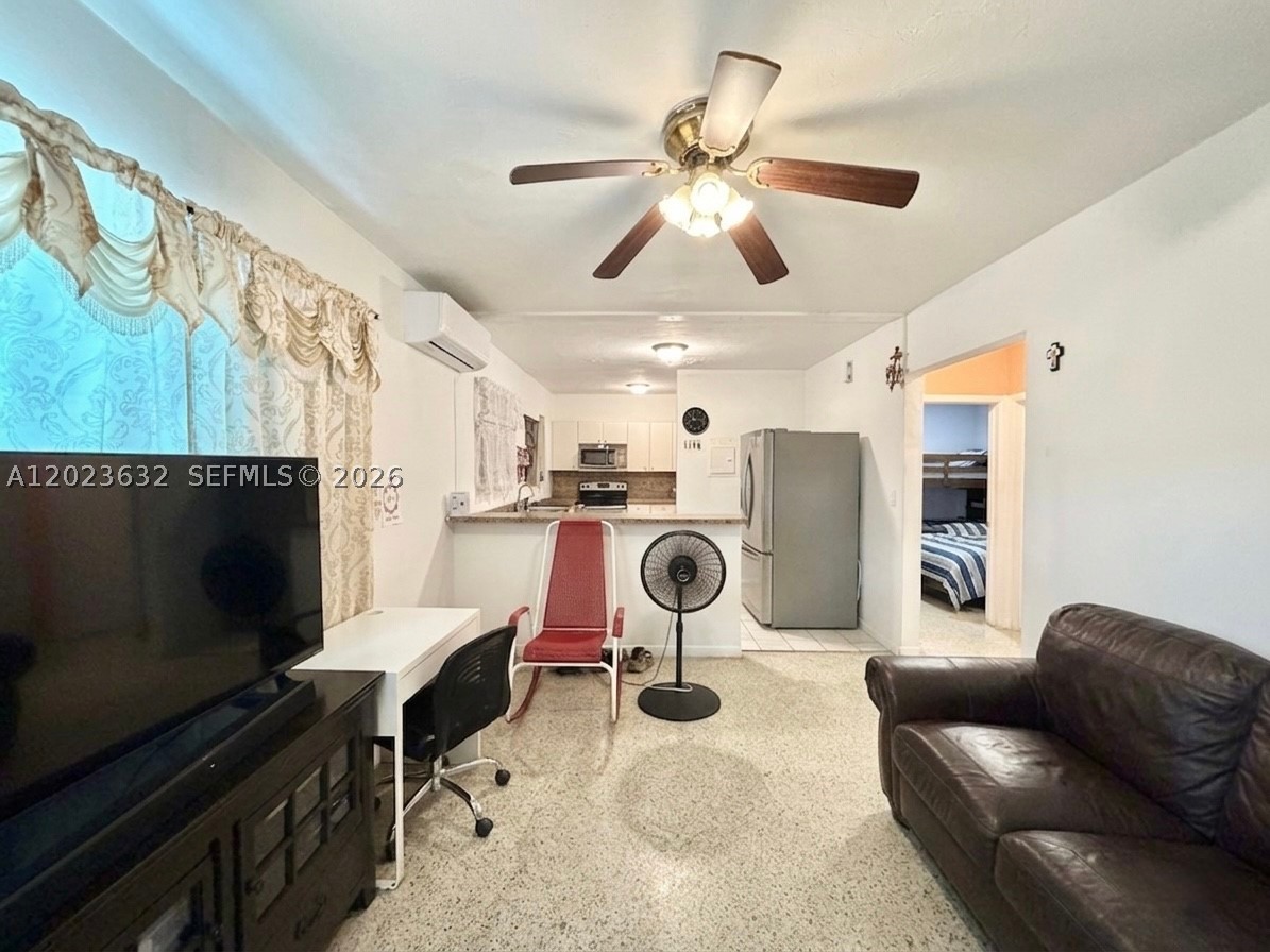 Miami photo 3