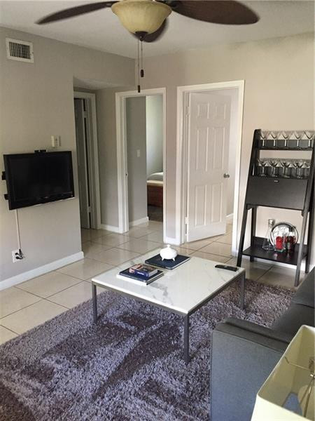 Wilton Manors photo 5