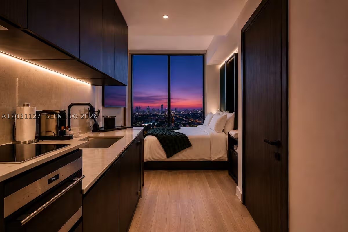 Miami photo 4