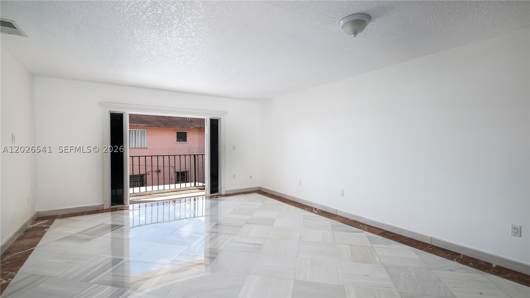 Hialeah photo 5