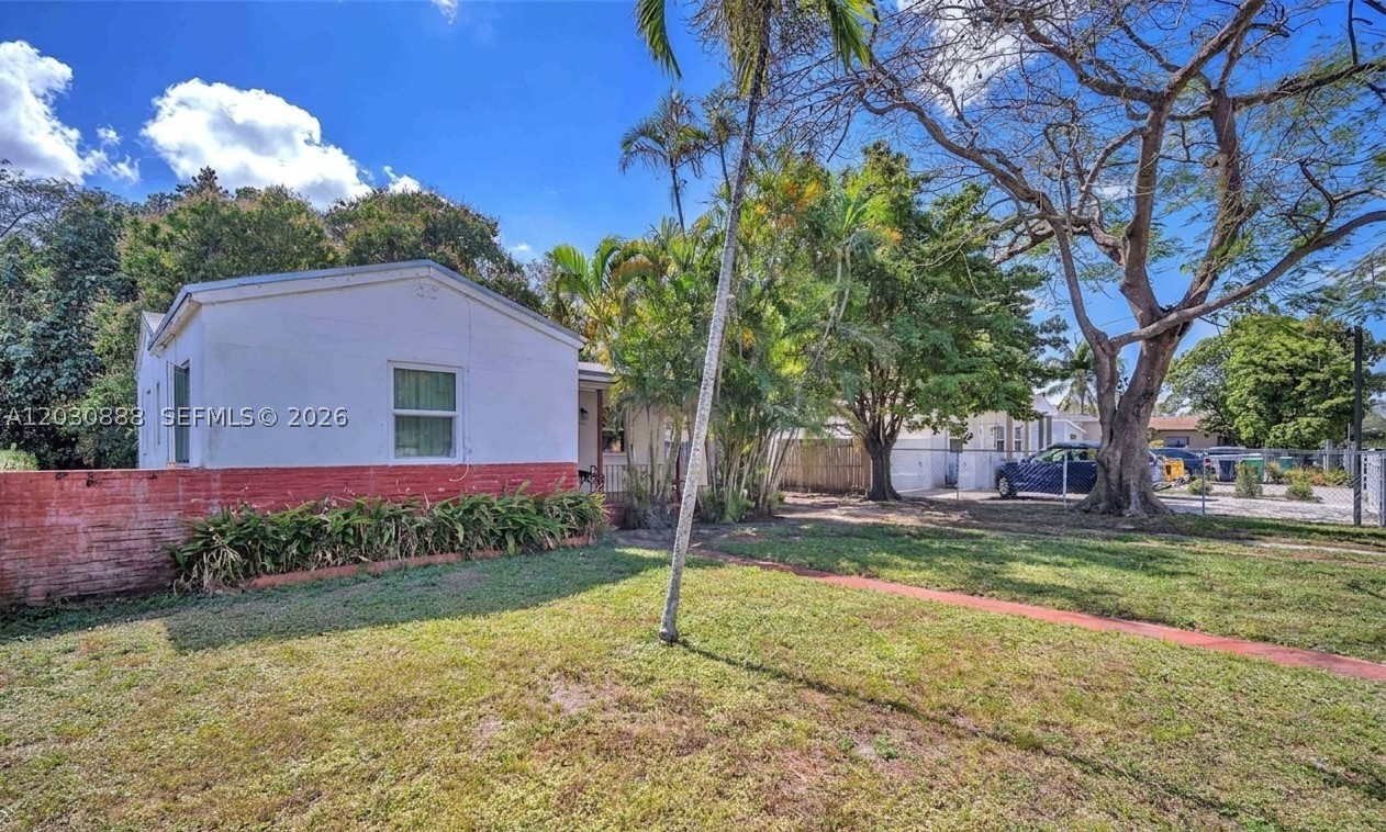 Opa Locka photo 2