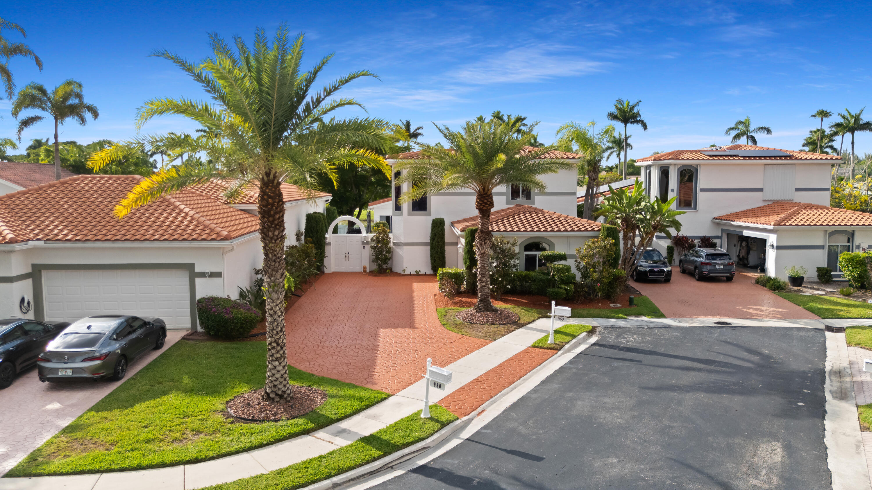 Pembroke Pines photo 5
