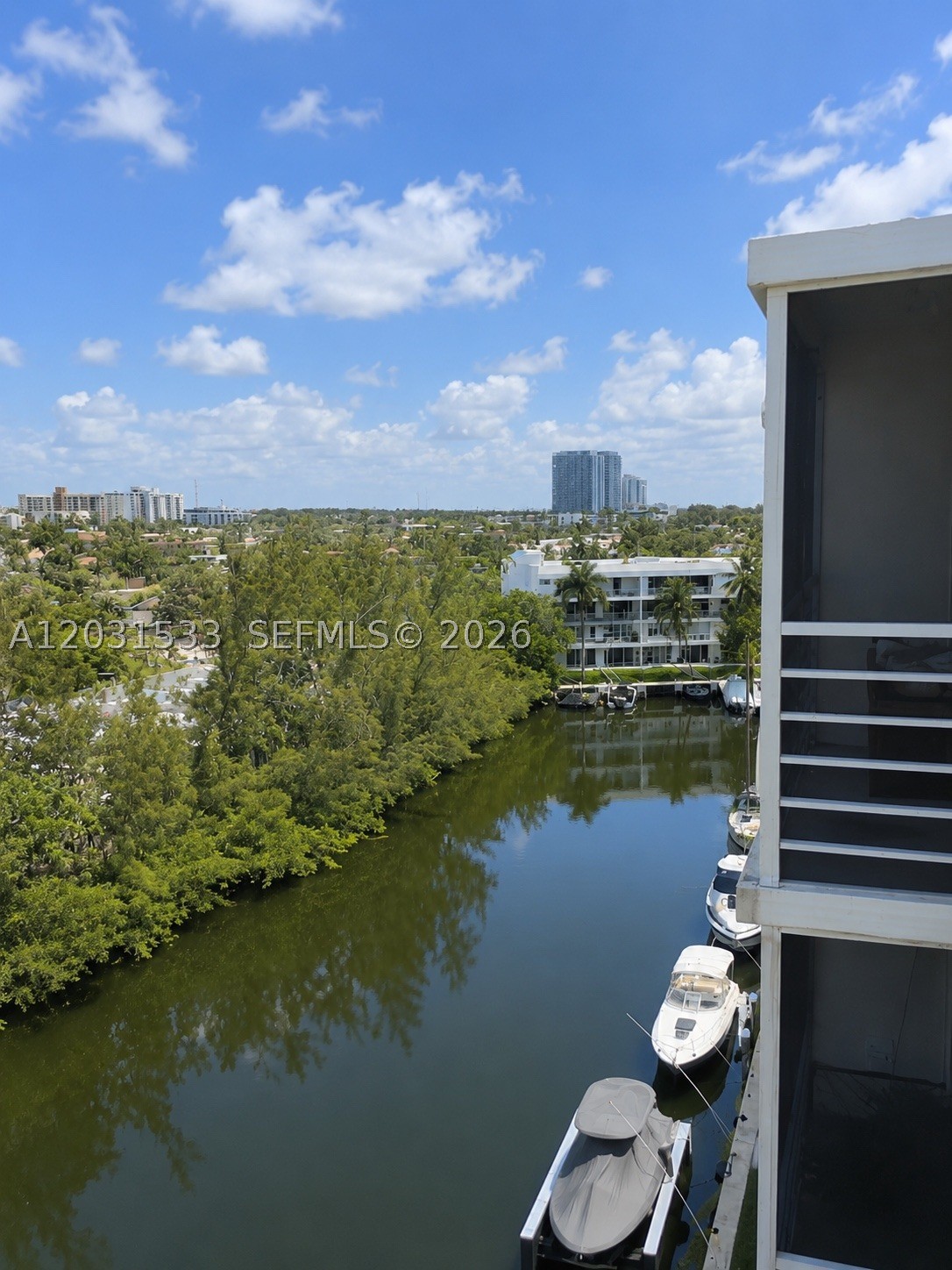 North Miami Beach photo 3