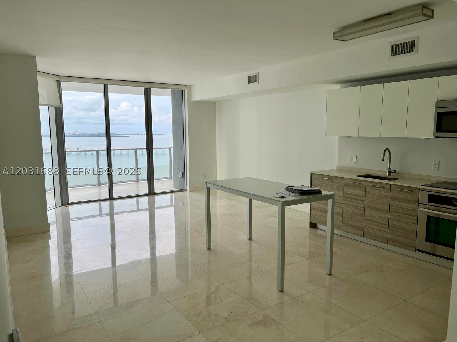 Miami photo 4