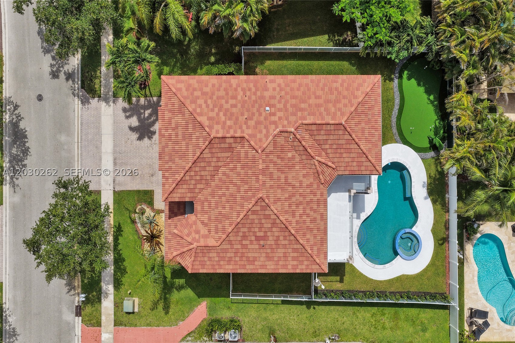 Pembroke Pines photo 2