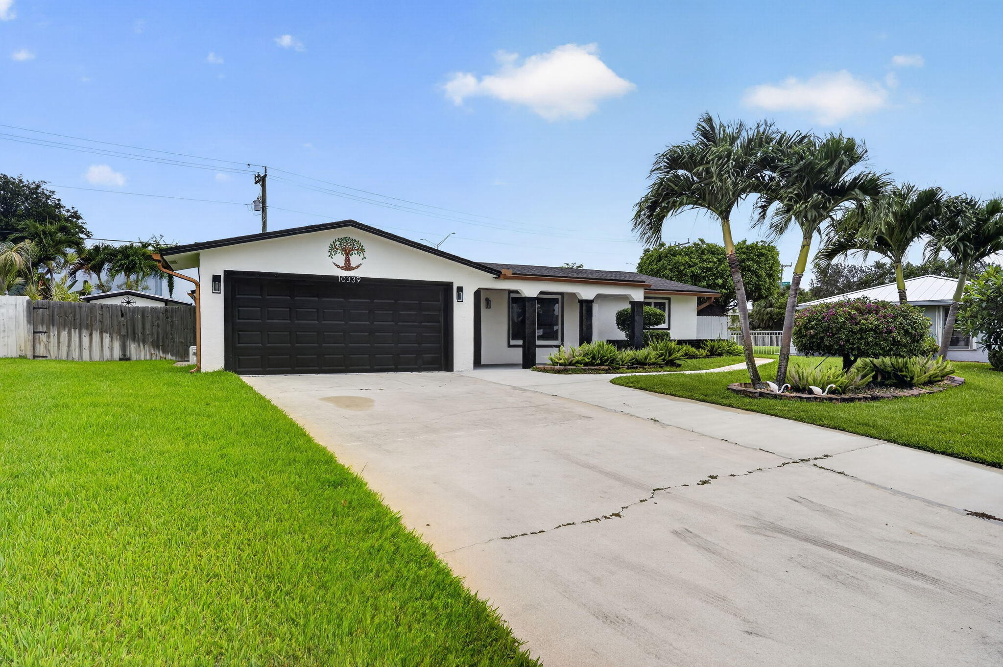 Palm Beach Gardens photo 3