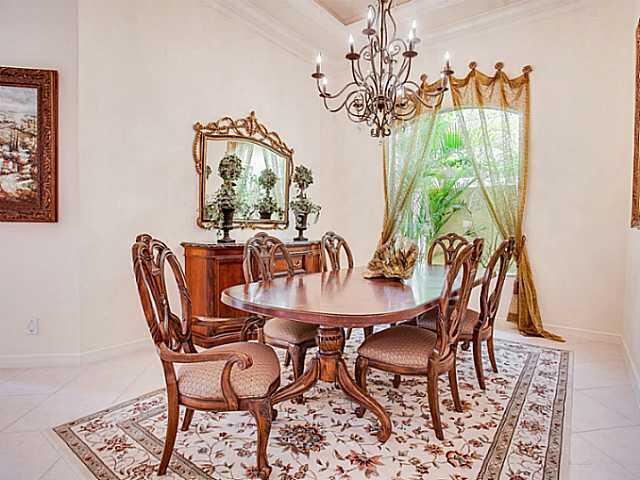 Palm Beach Gardens photo 3