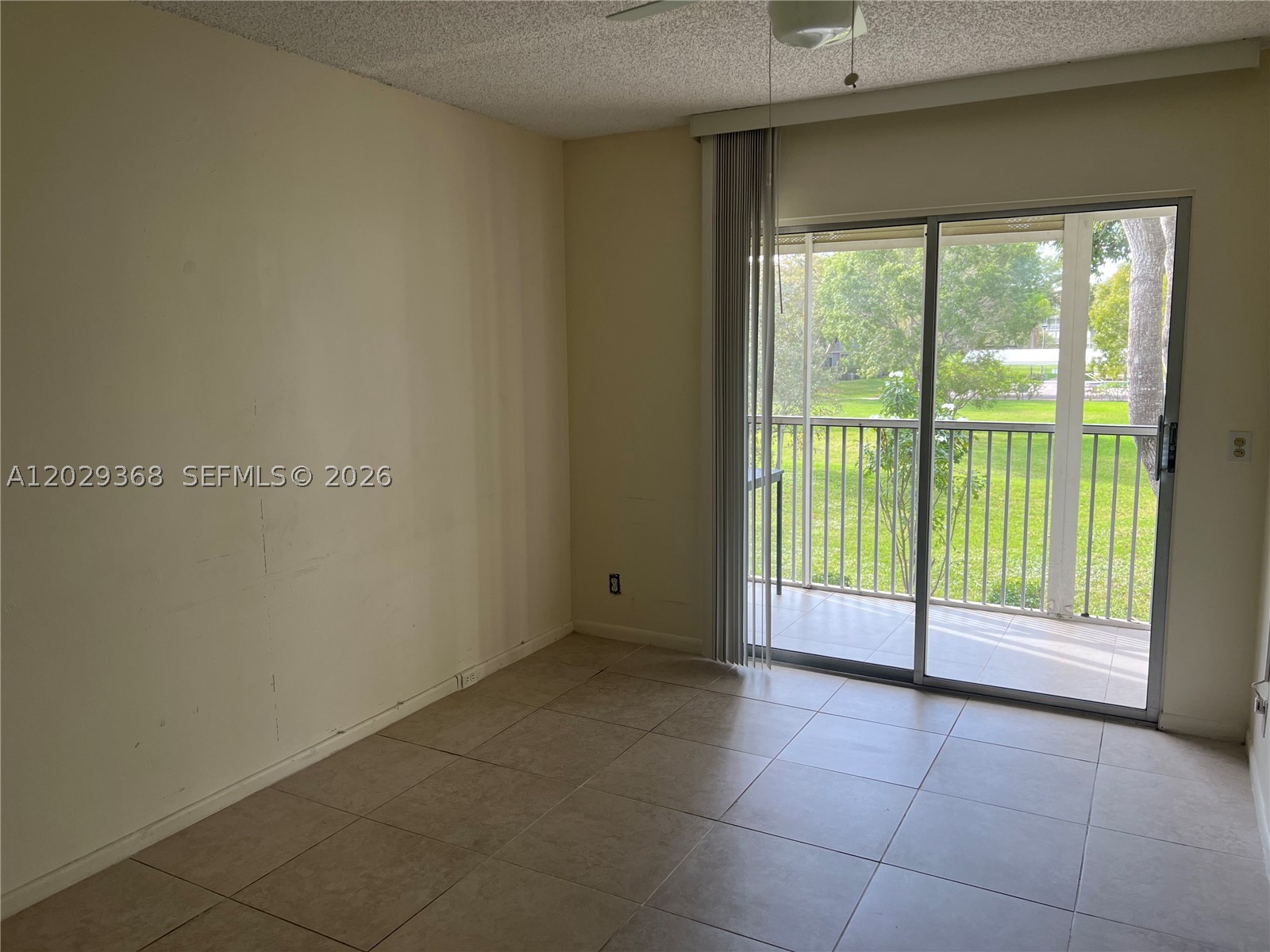 Pembroke Pines photo 2