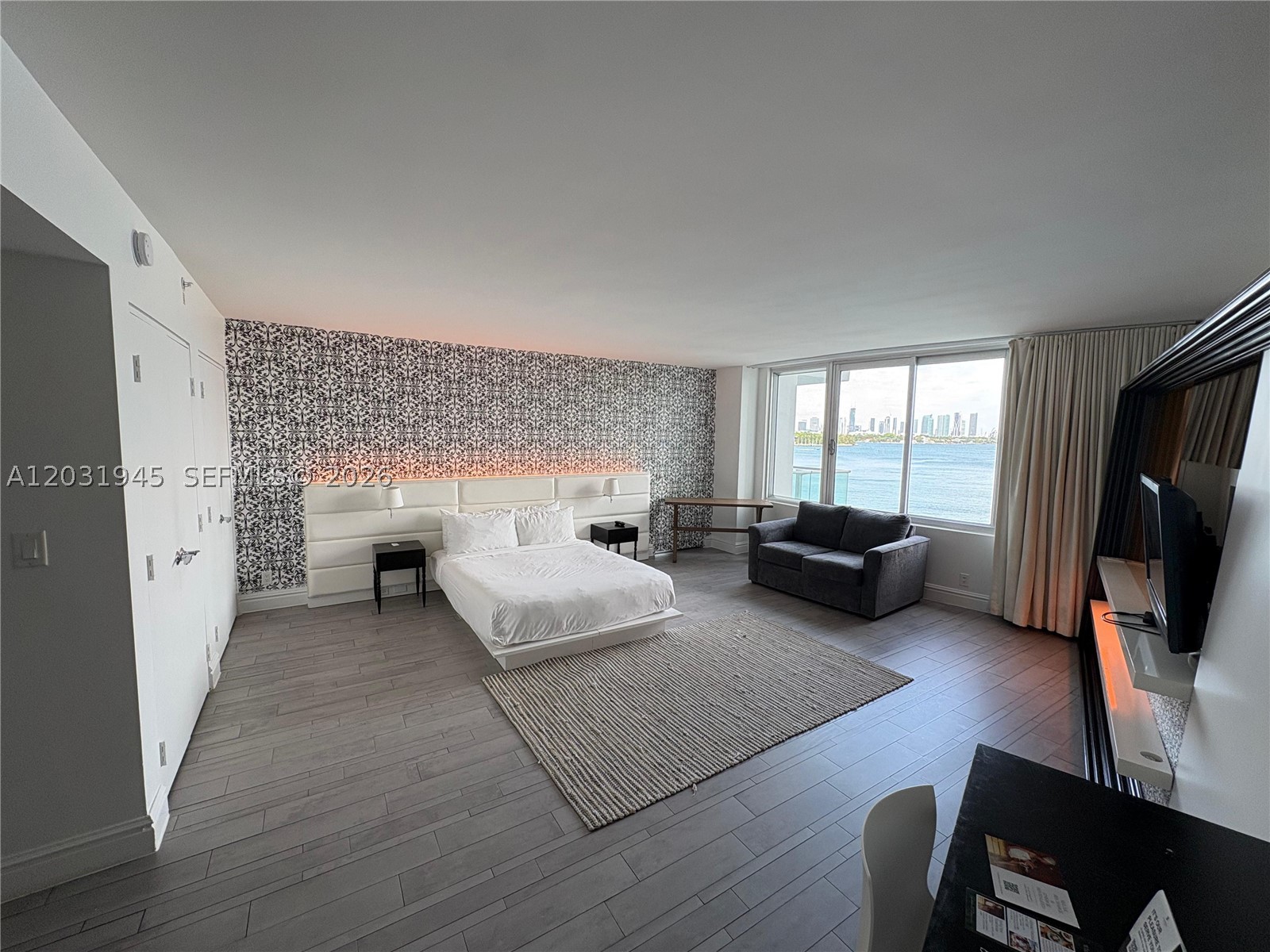 Miami Beach photo 3