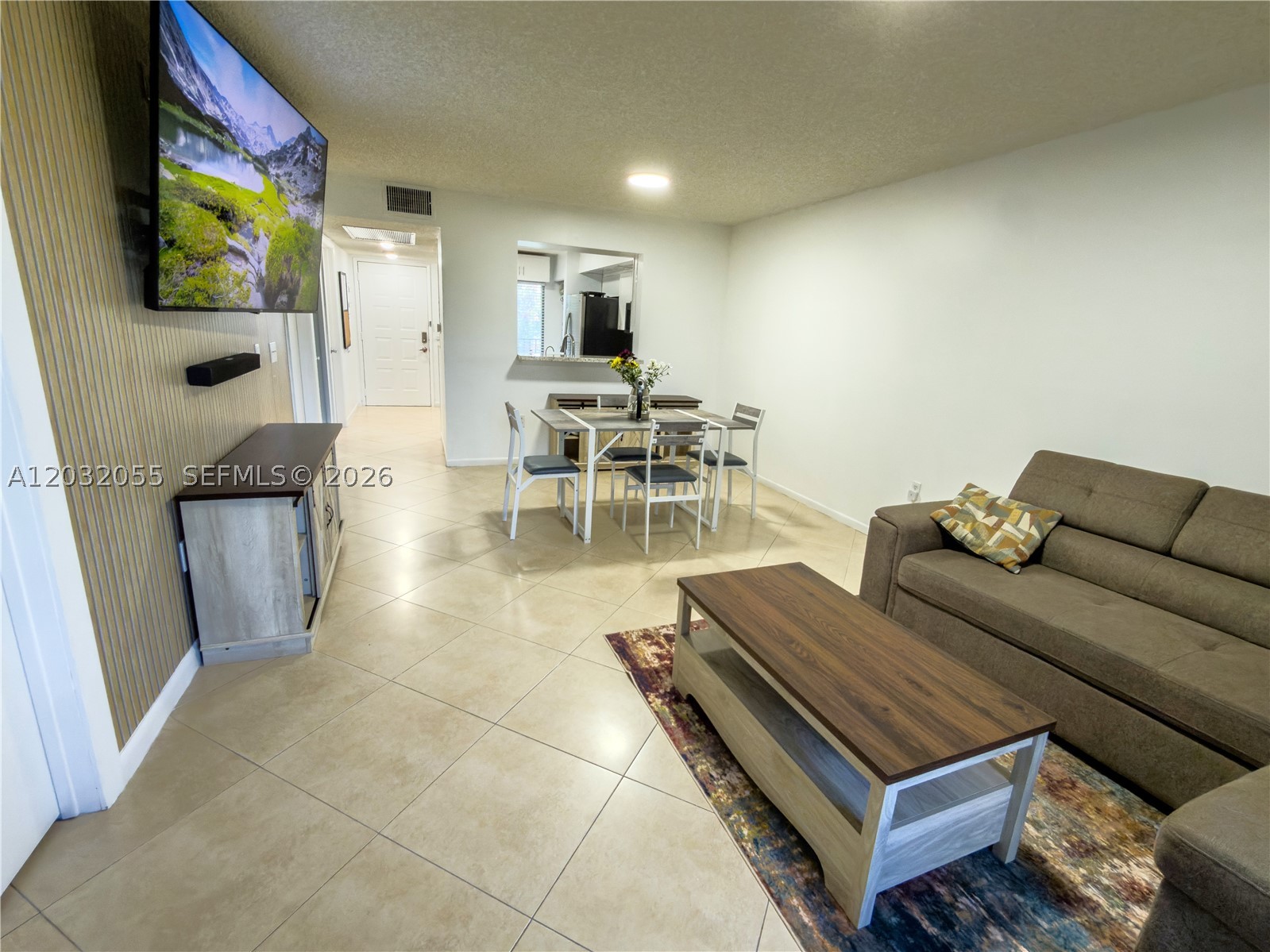 Pembroke Pines photo 2