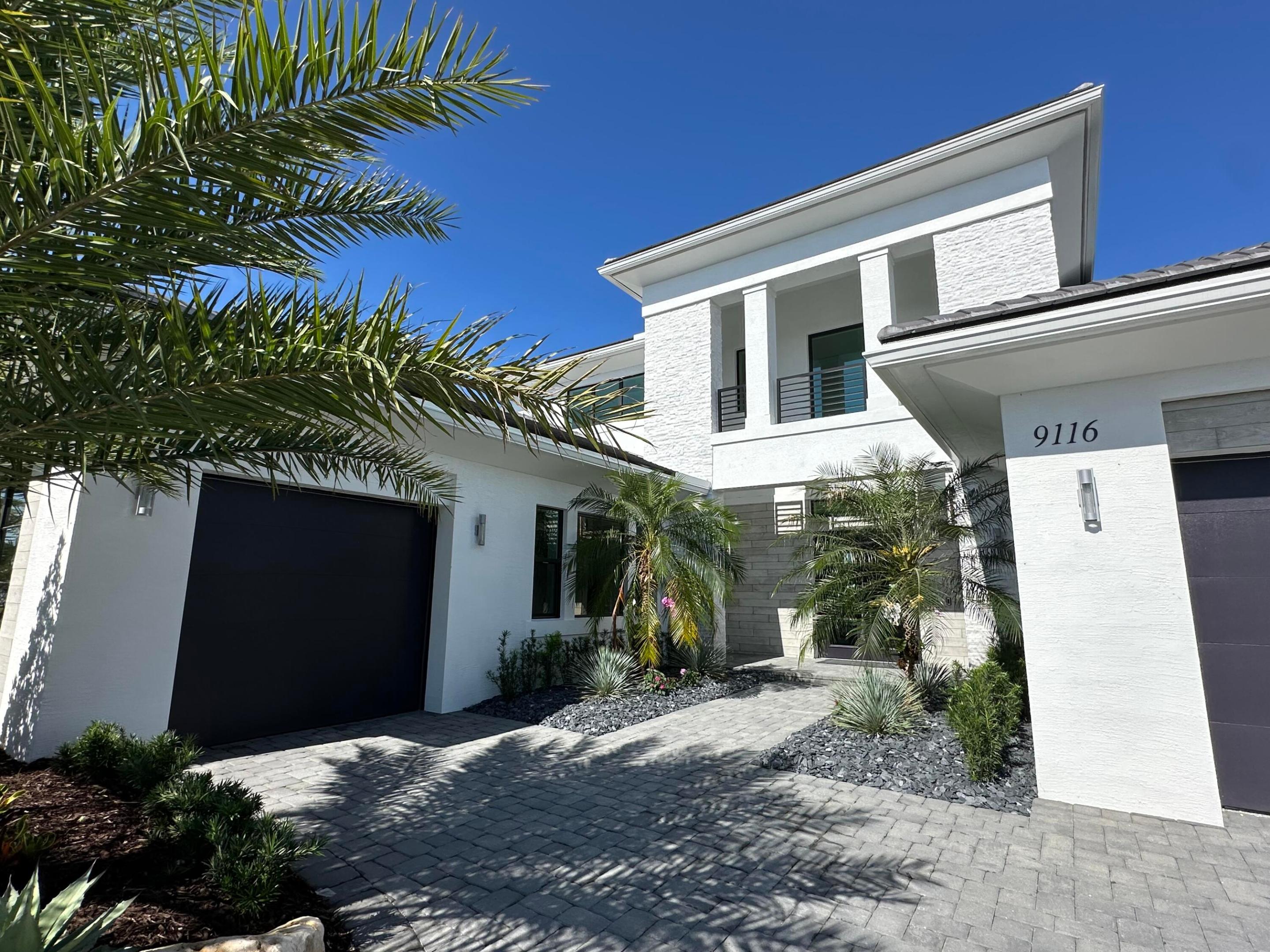 Palm Beach Gardens photo 2