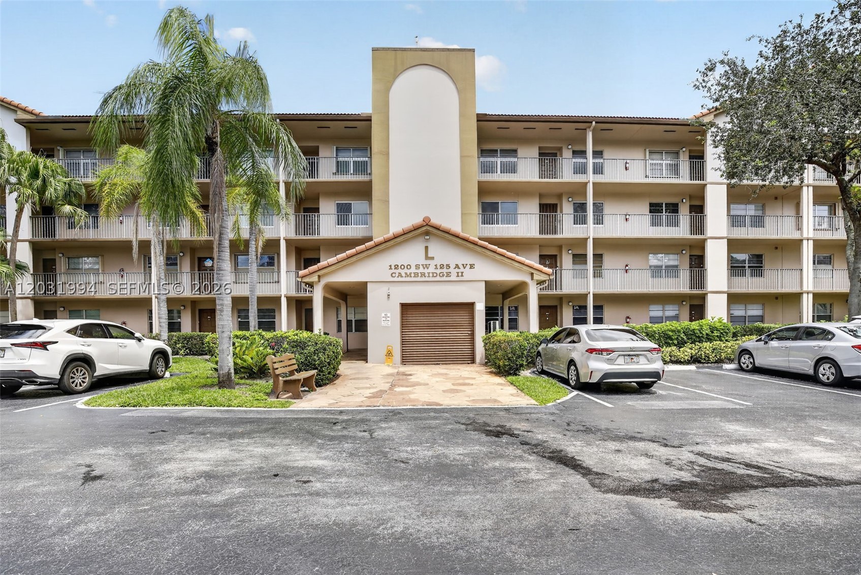 Pembroke Pines photo 1