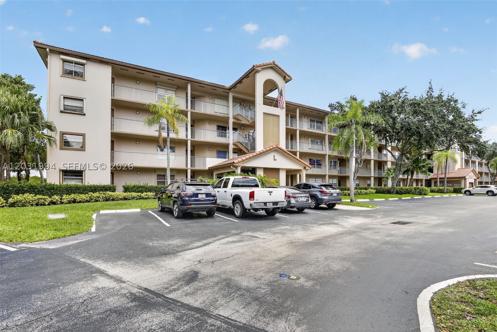 Pembroke Pines photo 4