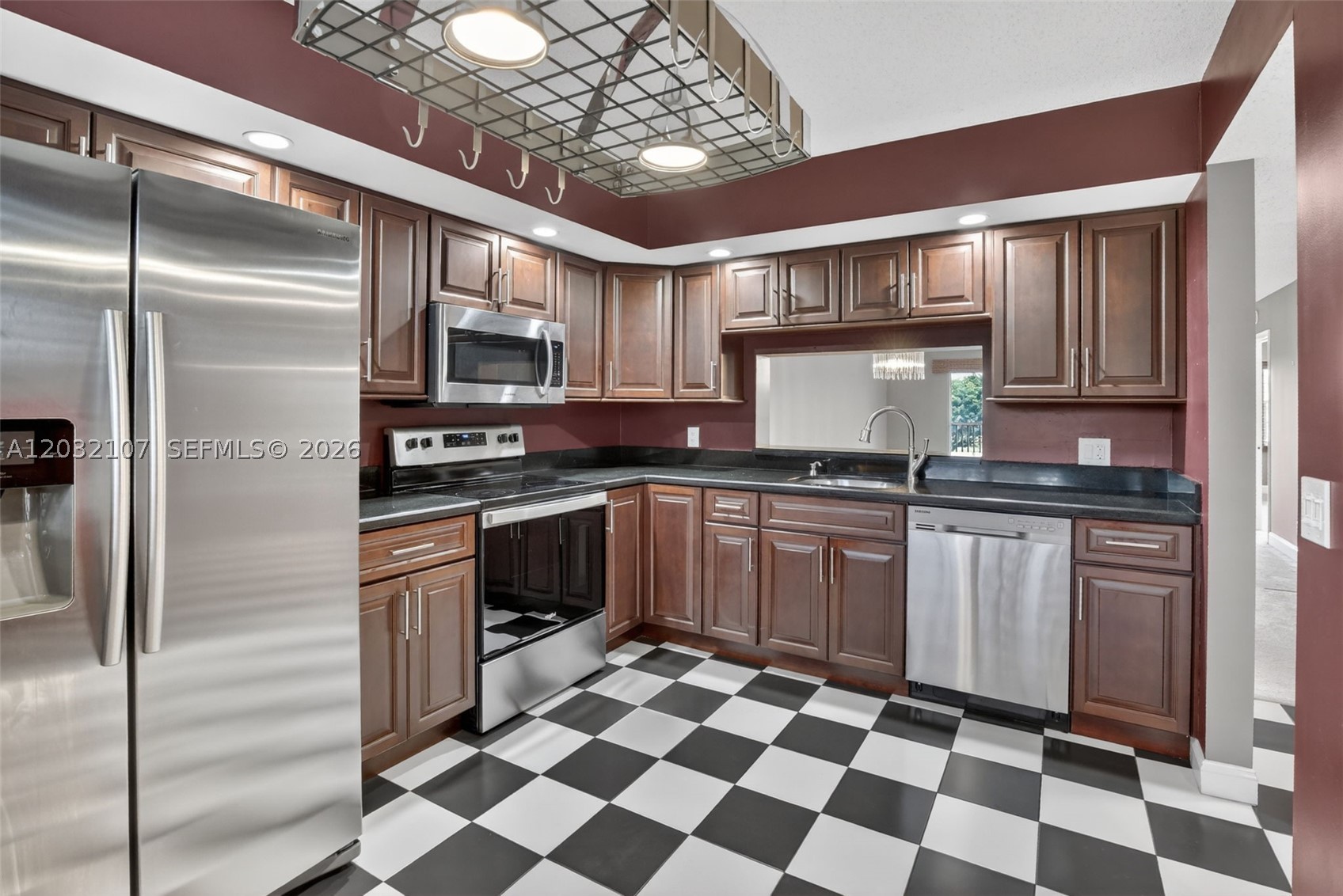 Pembroke Pines photo 4