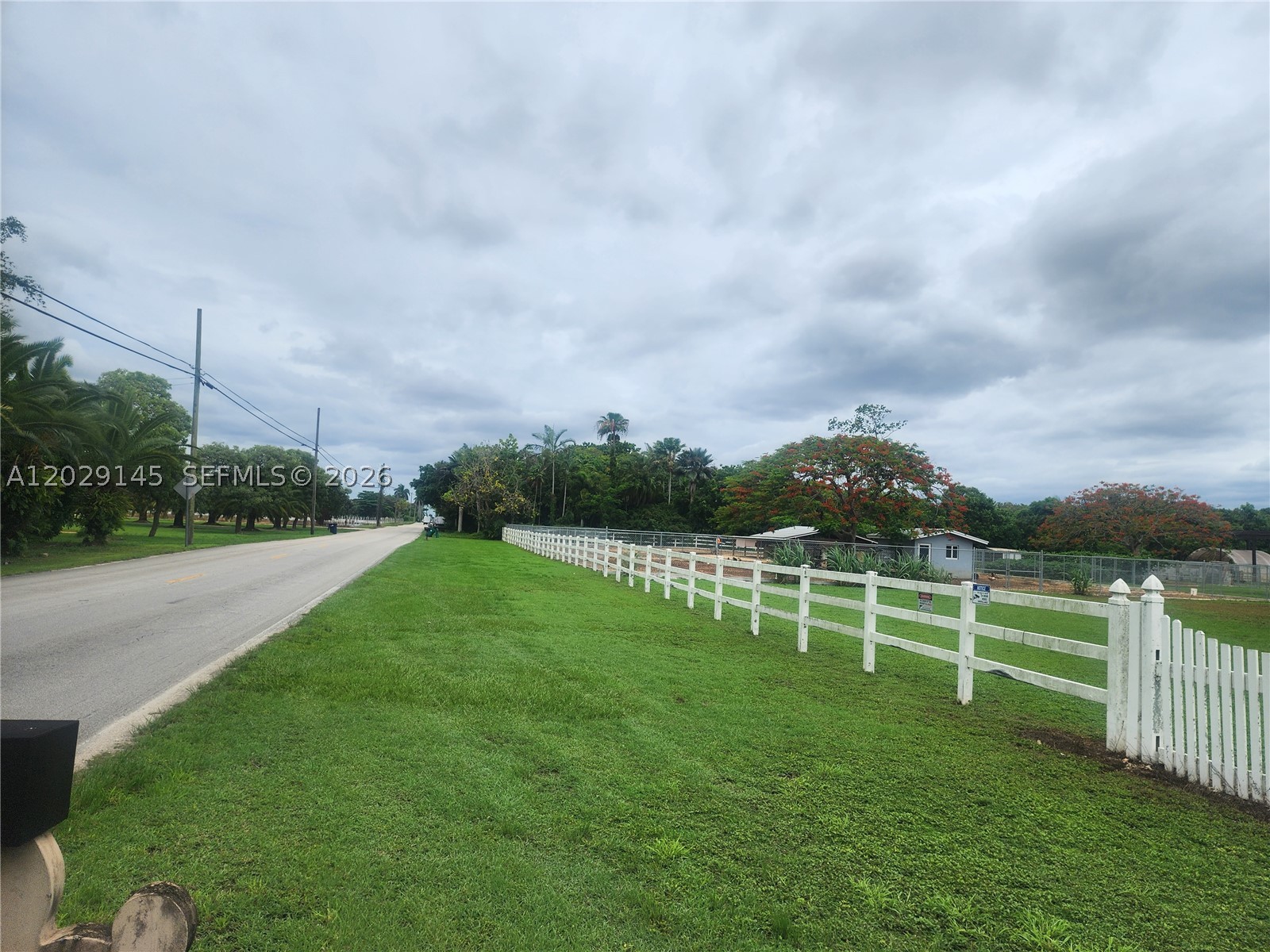 Homestead photo 3