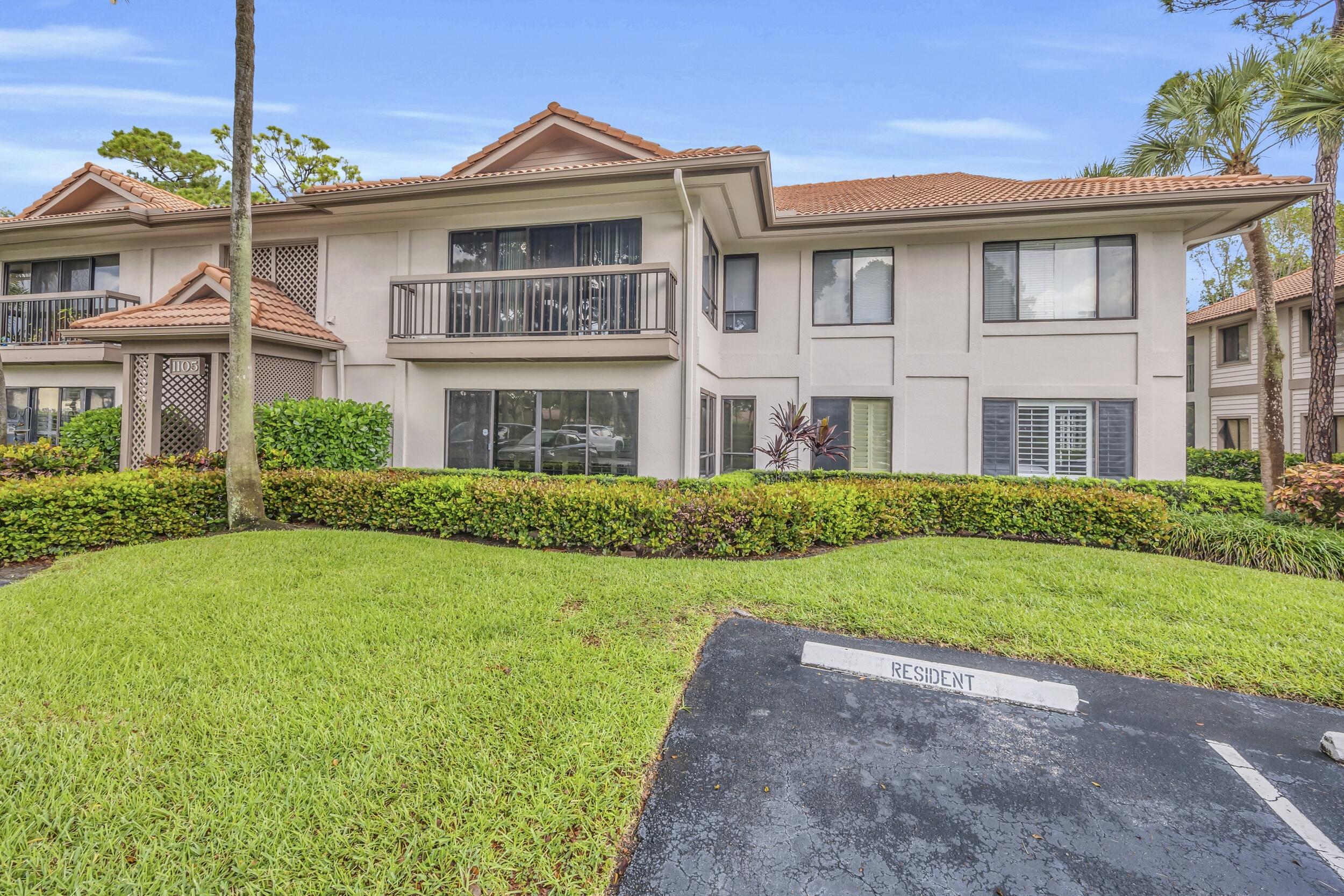 Palm Beach Gardens photo 2