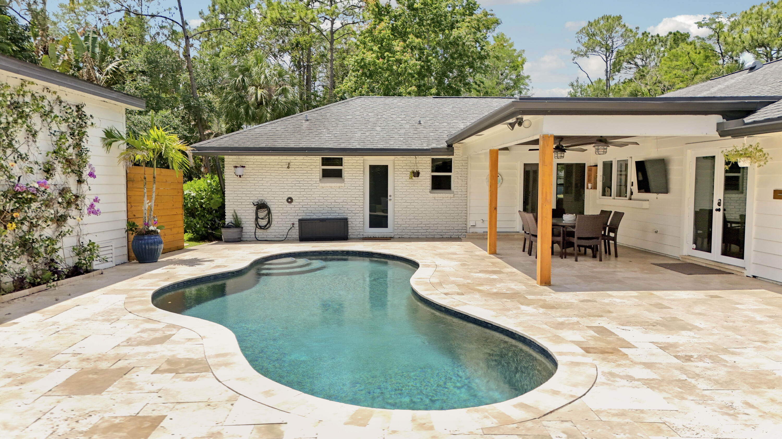 Palm Beach Gardens photo 5