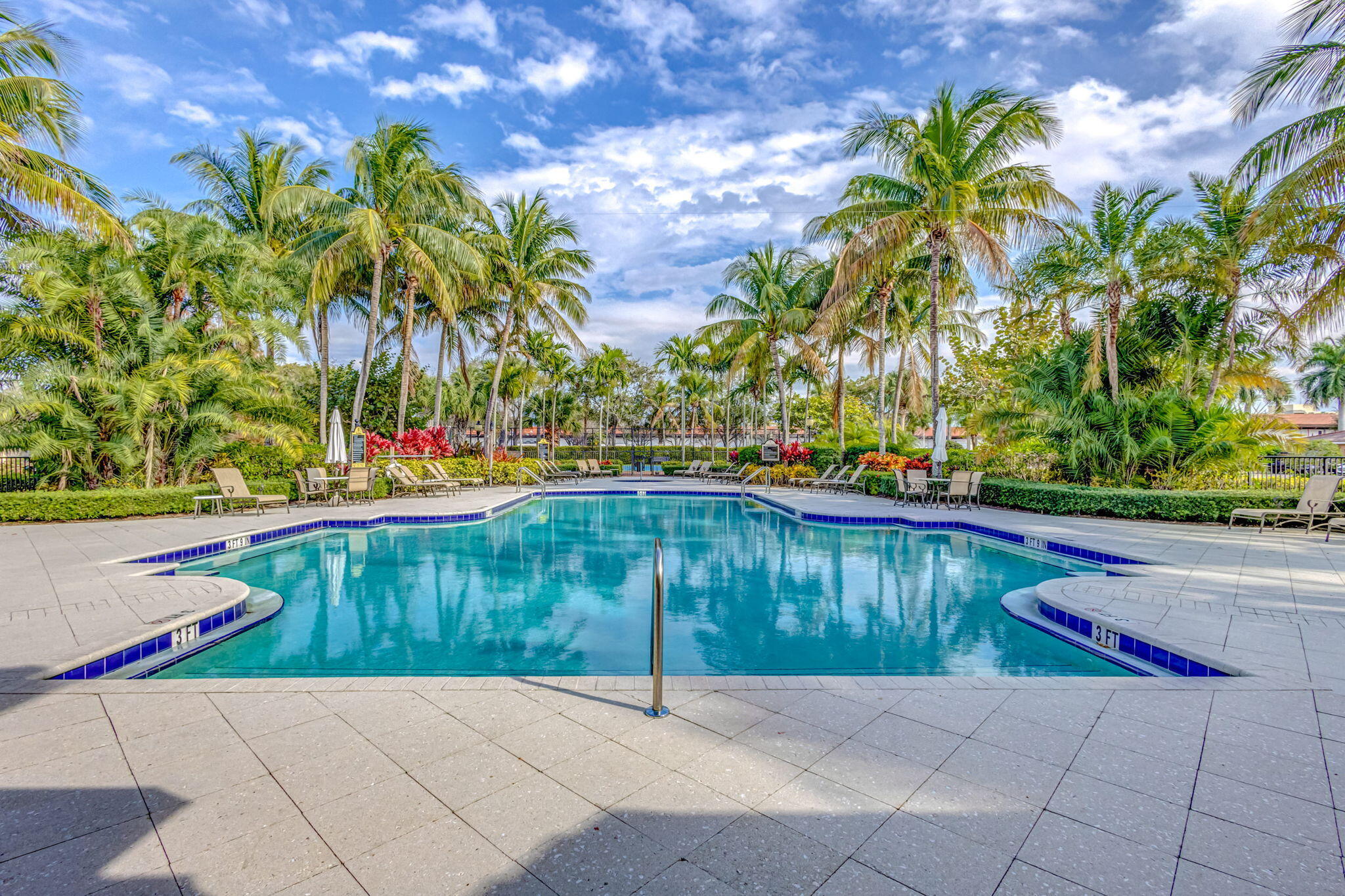 Palm Beach Gardens photo 3