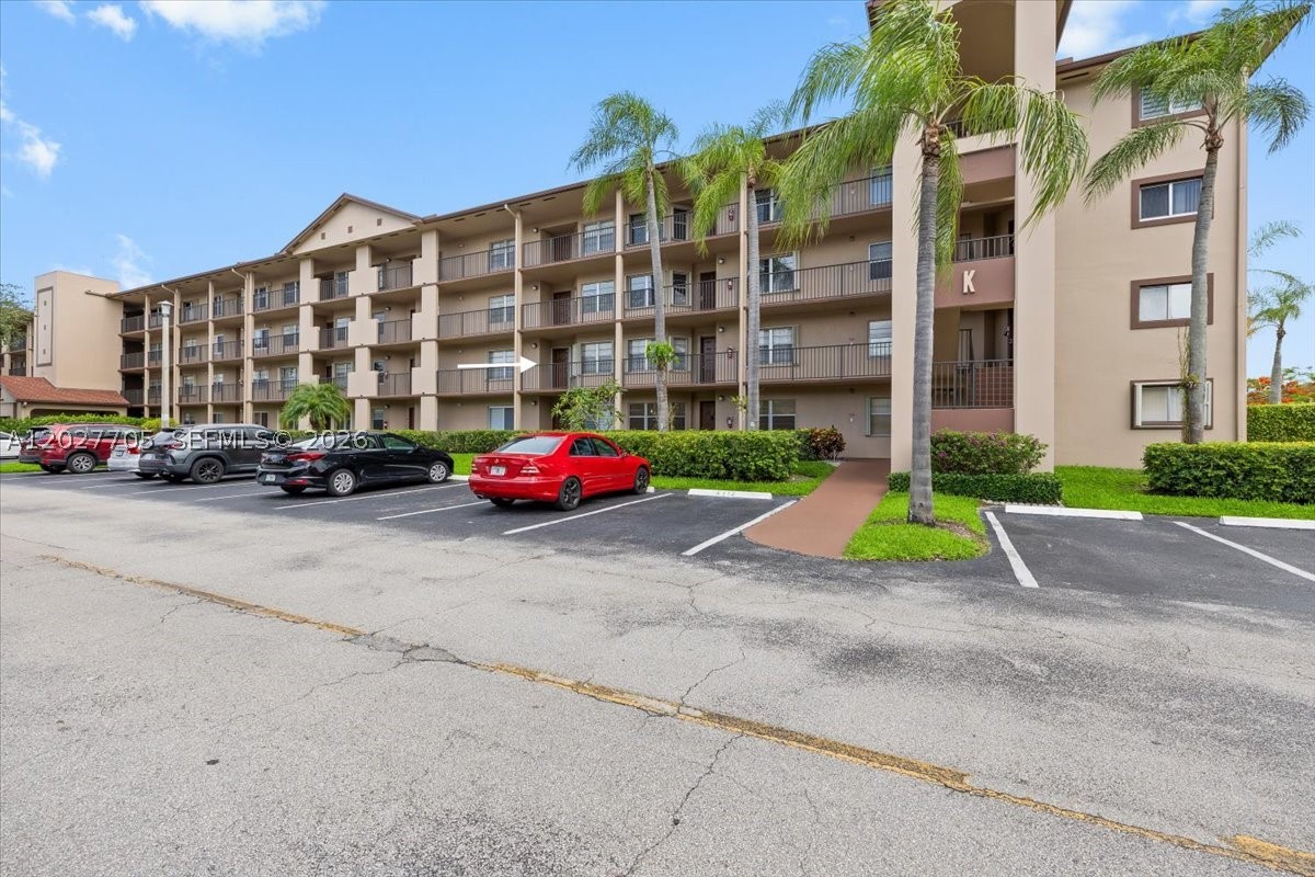 Pembroke Pines photo 2