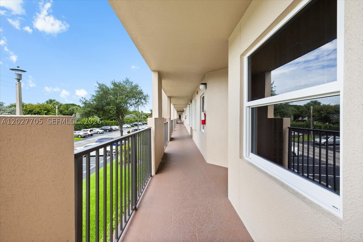 Pembroke Pines photo 3