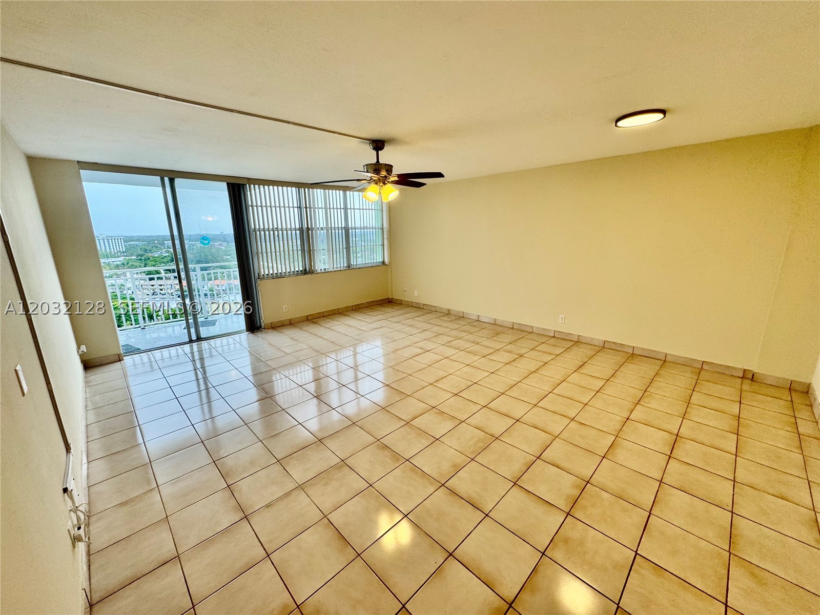 North Miami photo 4