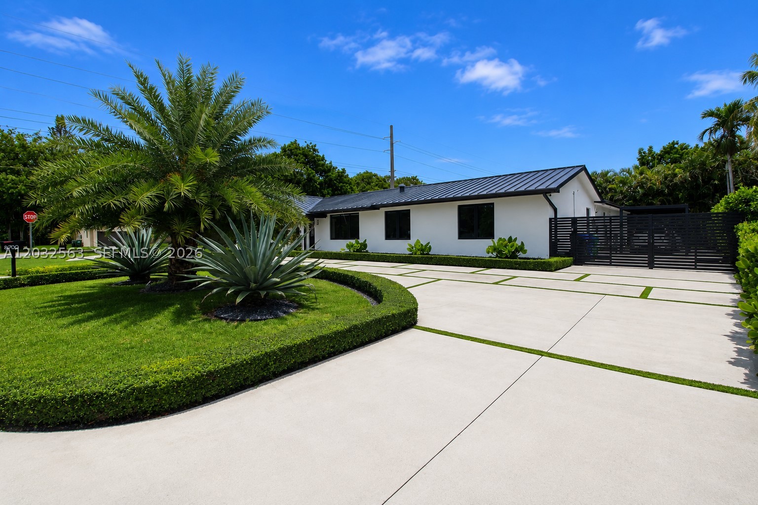 Palmetto Bay photo 1