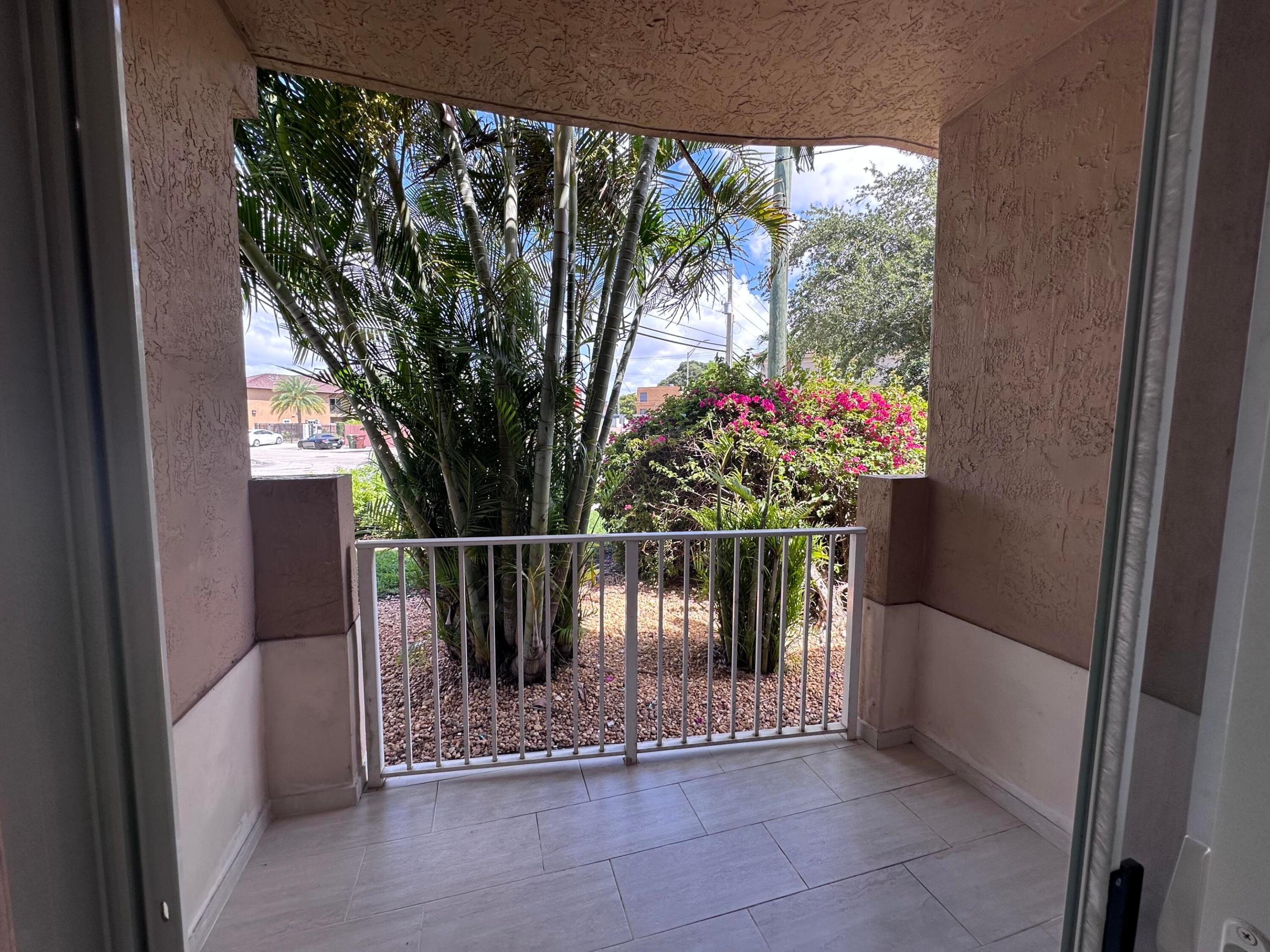 Hialeah photo 3