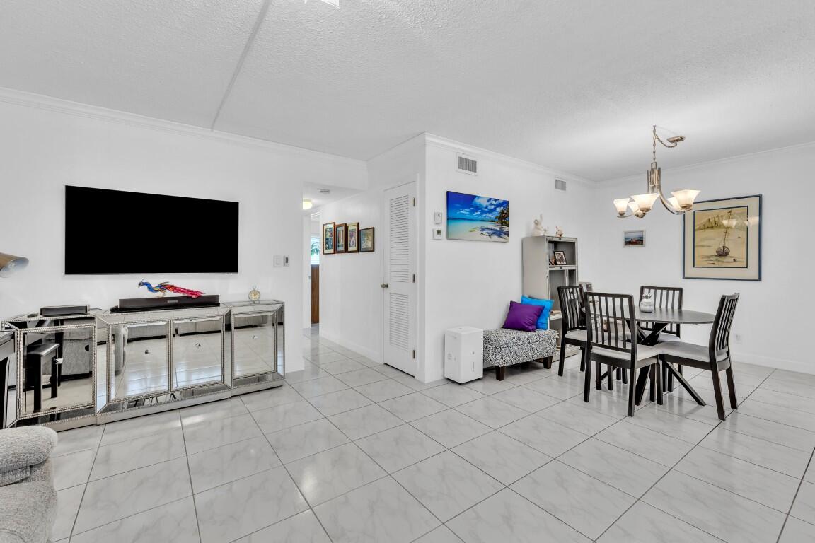 Hallandale Beach photo 4