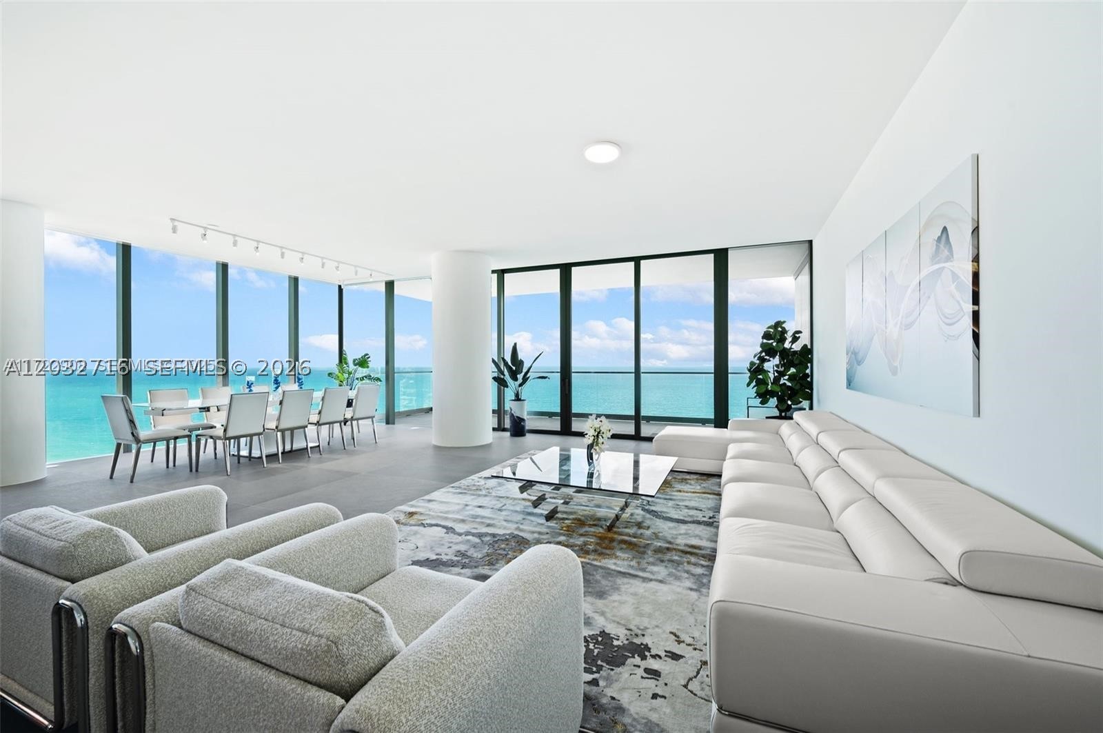 Hallandale Beach photo 1