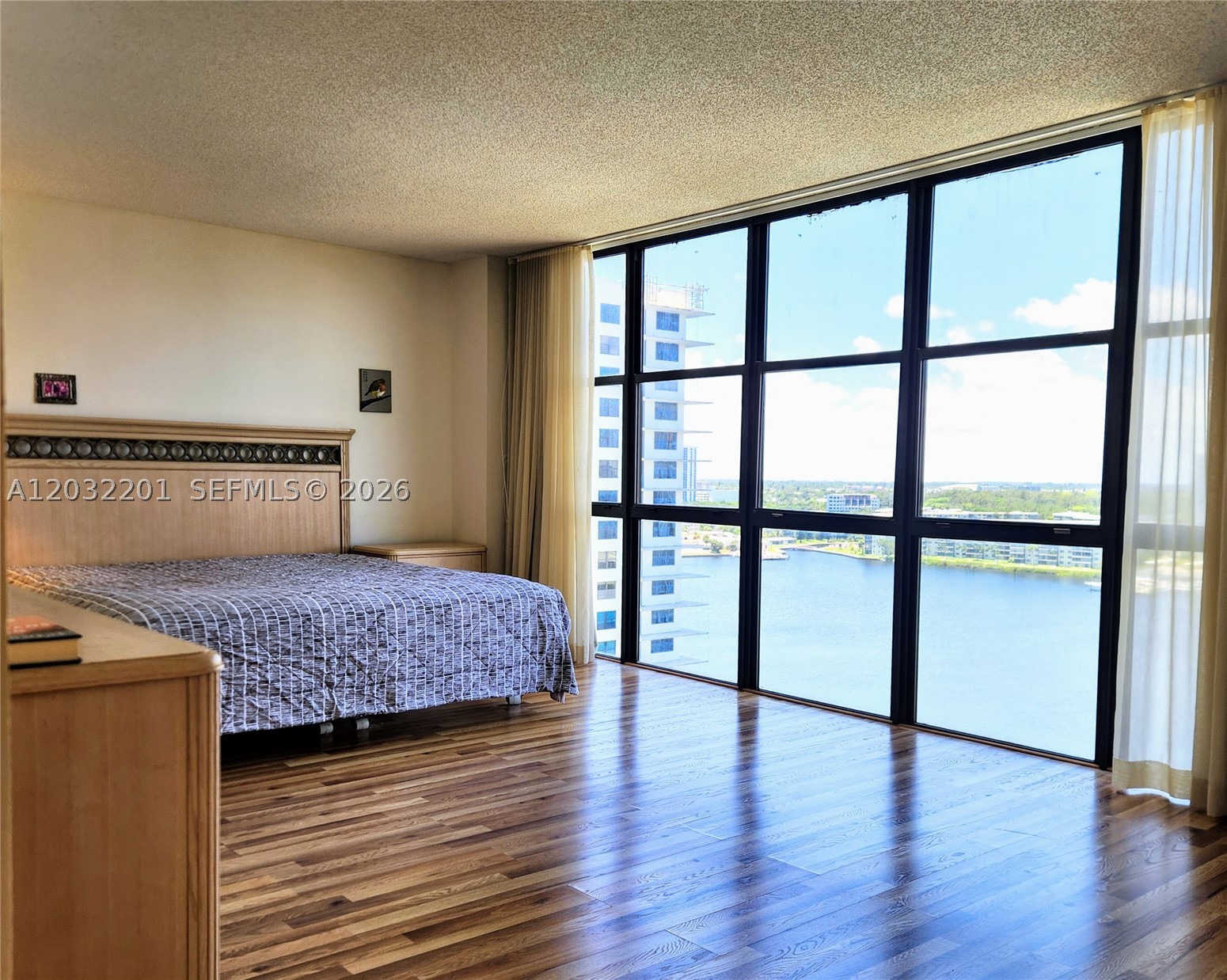 Aventura photo 5